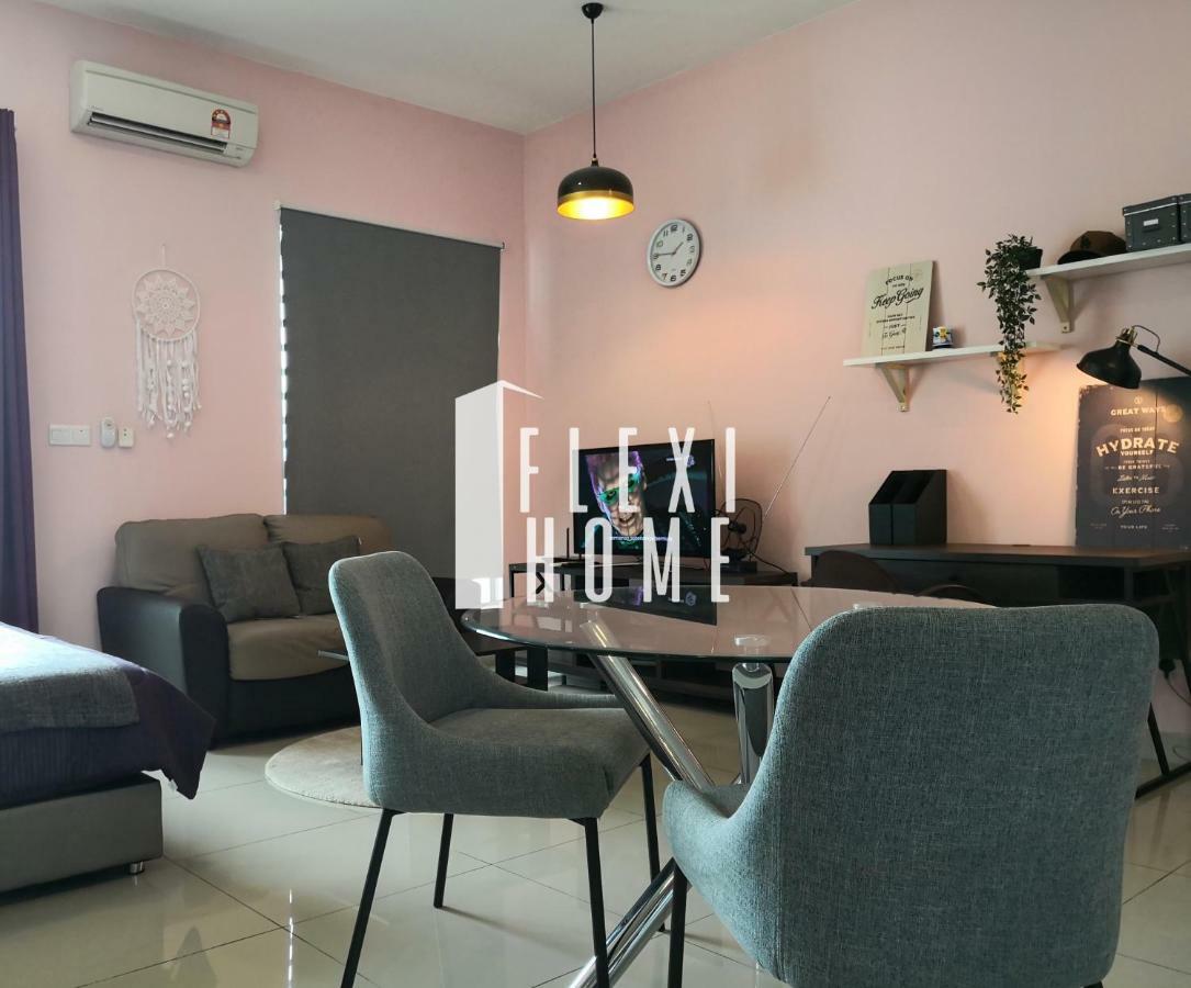 Colour-Theme Designed, Private Studio Home, Cybersquare 27B Cyberjaya, Flexihome-My Dış mekan fotoğraf